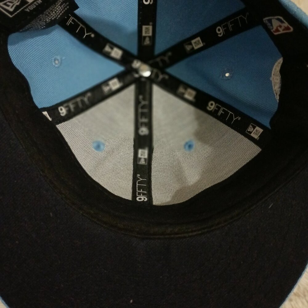 TORONTO RAPTORS NBA BASKETBALL ADJUSTABLE - Picture 4 of 4